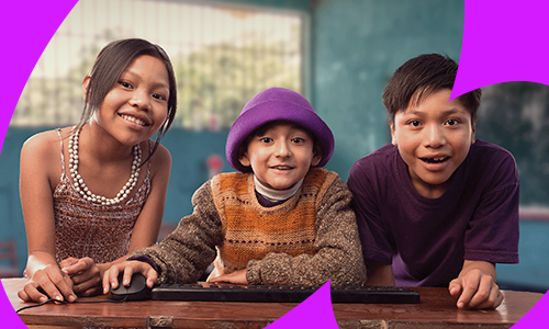 Colegios estatales en lima reciben internet de fibra óptica gracias a WOW